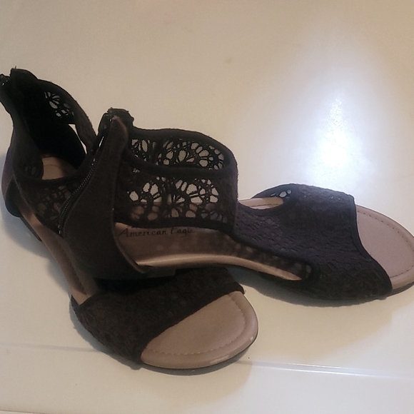 American Eagle Outfitters Shoes - American eagle sandals/ black/ size 6.5